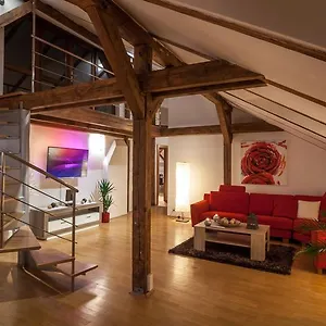  Apartment Amazing Charles Bridge Czech Republic